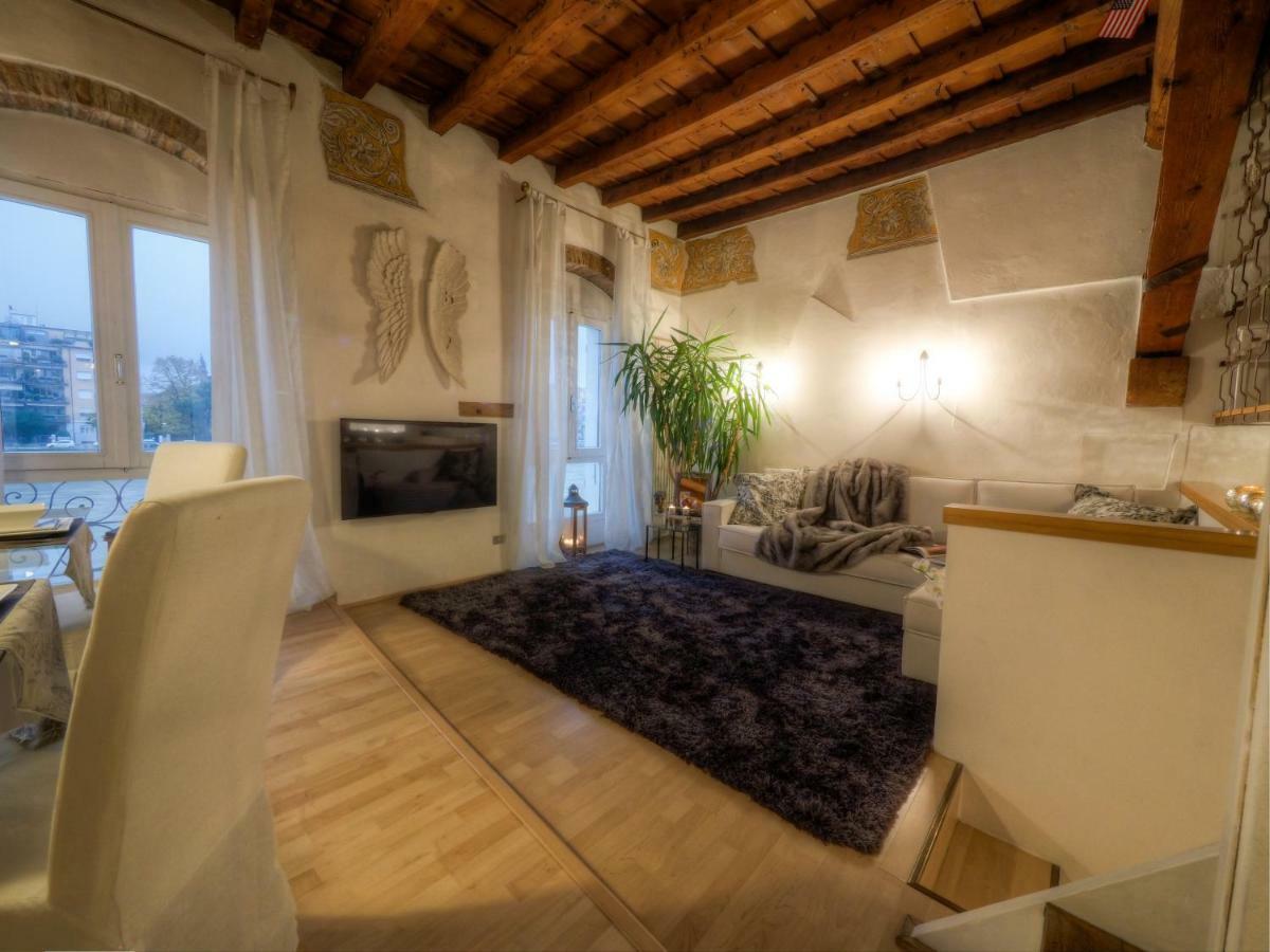 Casa Archi - Vista Sul Fiume Appartement Verona Buitenkant foto